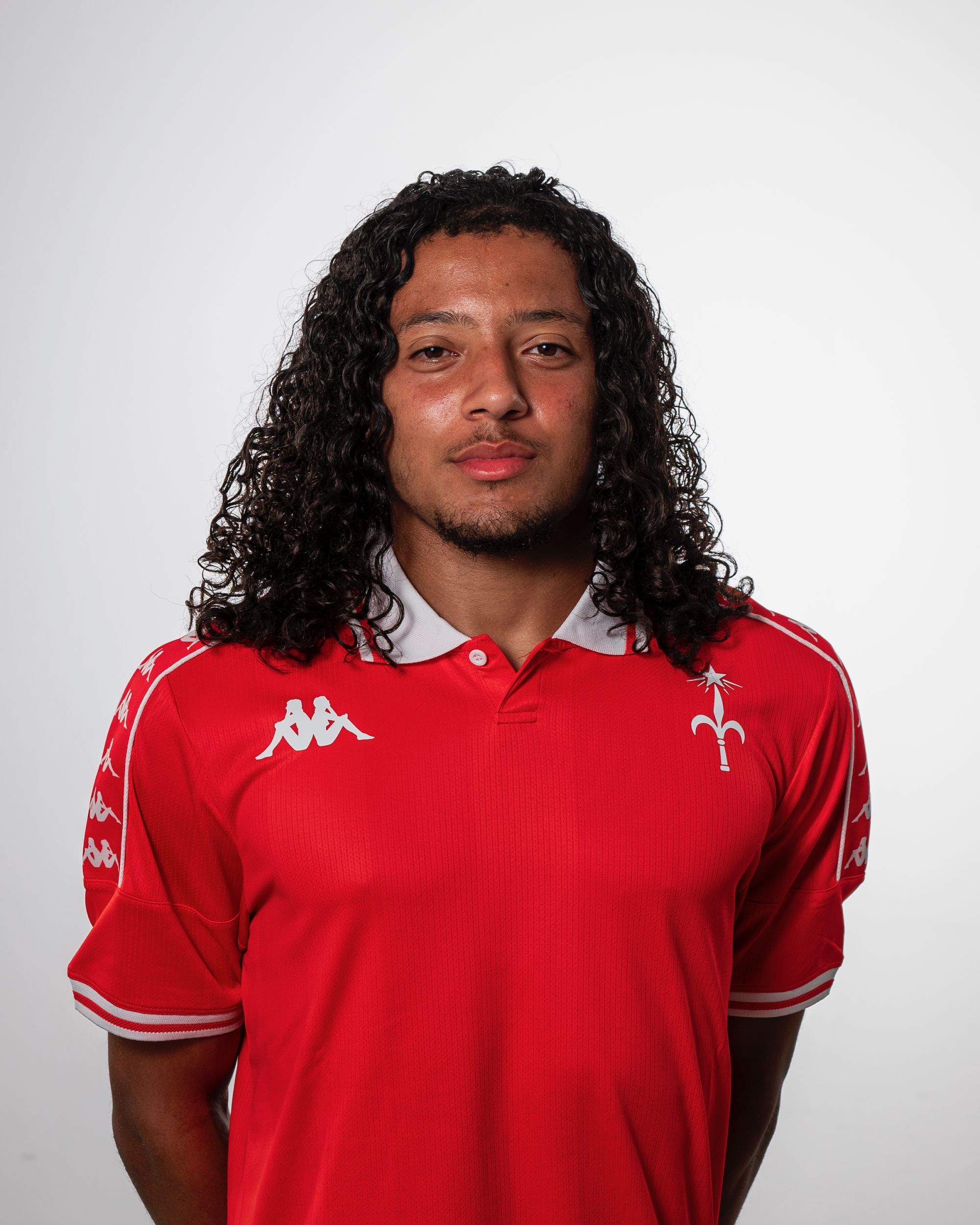 Rodrigo Delgado  23